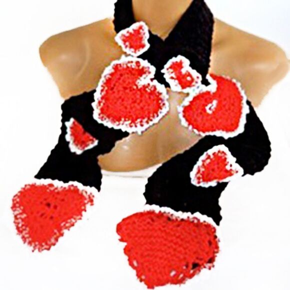 HANDMADE VALENTINE KNITTED HEART-BEADED LACE SCARF - Picture 3 of 8